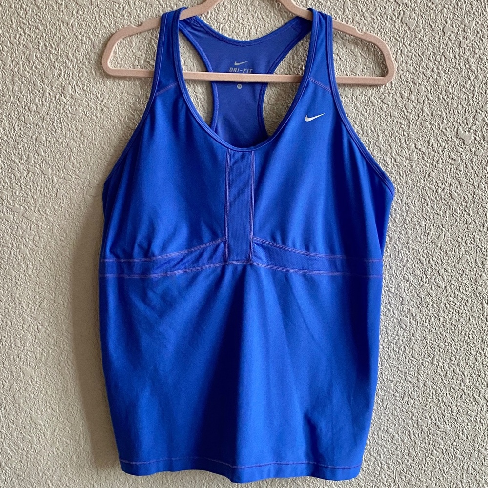 EUC, Nike DryFit Medium-Support Sports Tank with Padded Shelf Bra, SIZE 3X